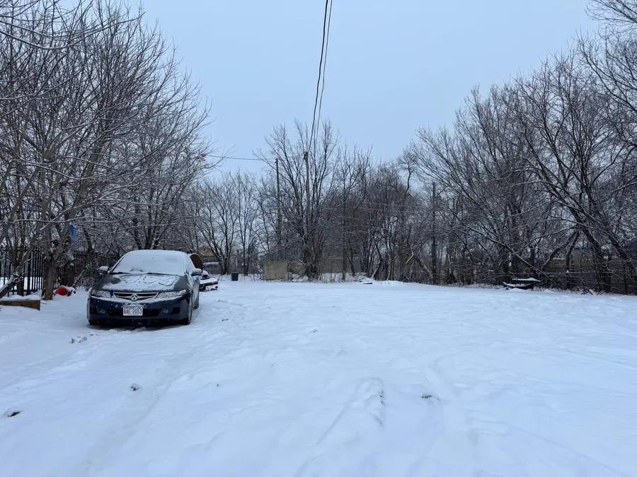 1430 Groeling Ave, Milwaukee, WI 53206 - Image #3