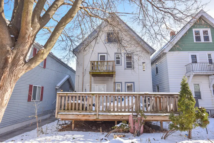 3365 N Oakland Ave, Milwaukee, WI 53211 - Image #3