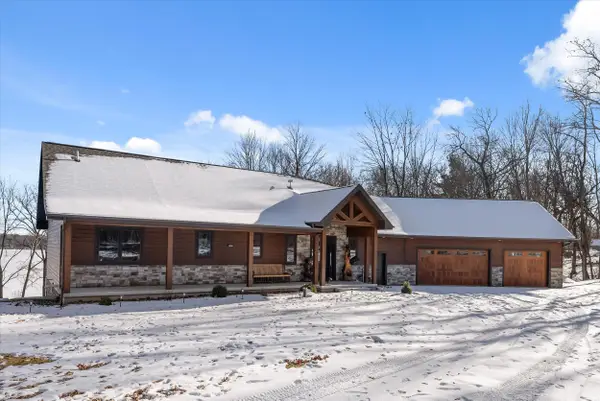 W5053 Wilson Rd, Springwater, WI 54981