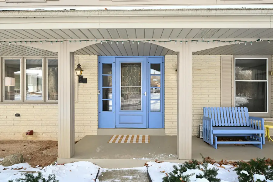 S57W22661 Woodside Ct, Waukesha, WI 53189 - #3