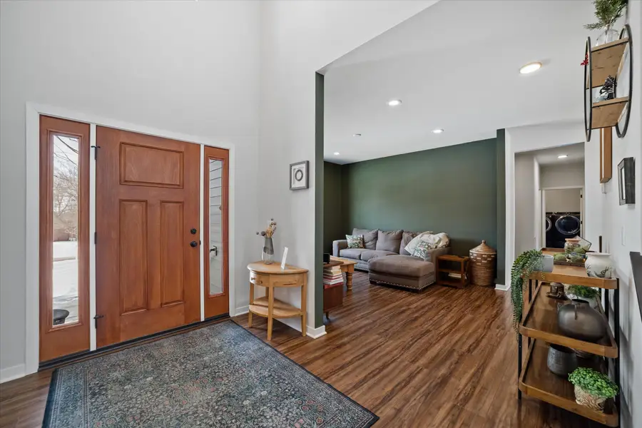 2000 Kathlynn Ct, Brookfield, WI 53045 - #2