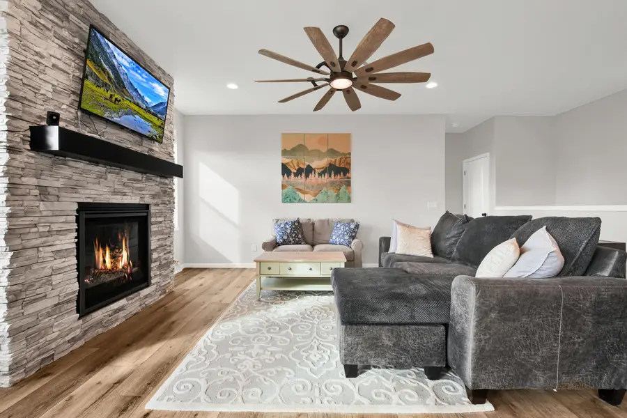 N62W21743 Augusta Pkwy, Menomonee Falls, WI 53051 - #2