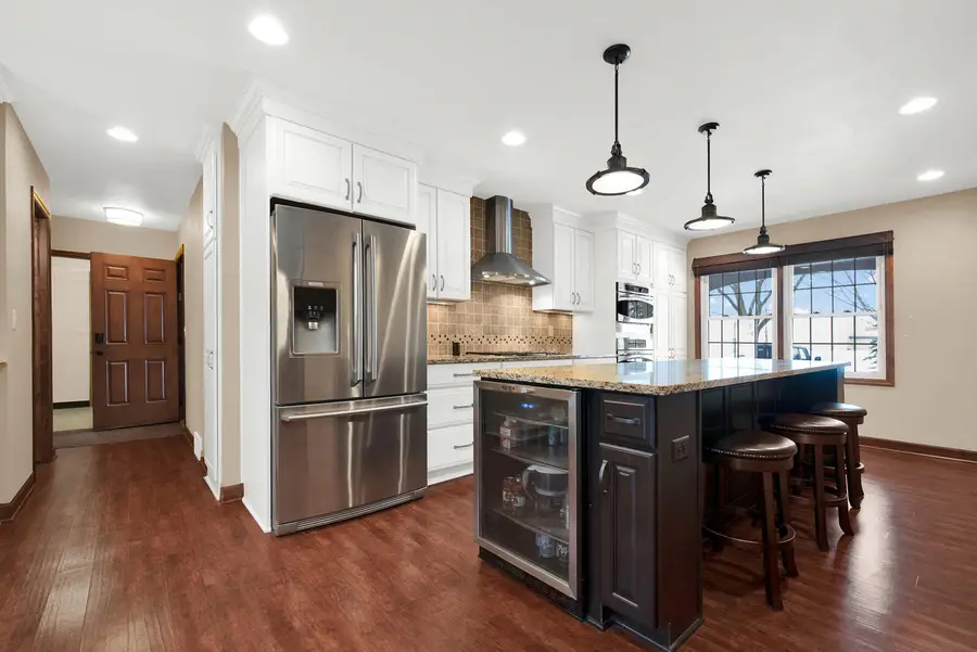 2760 N Park Dr, Wauwatosa, WI 53222 - #3