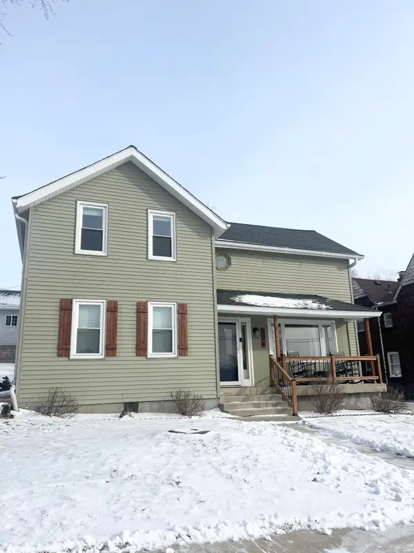 408 Carroll St, Random Lake, WI 53075