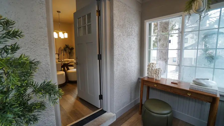 2214 S 60th St, West Allis, WI 53219 - Image #2