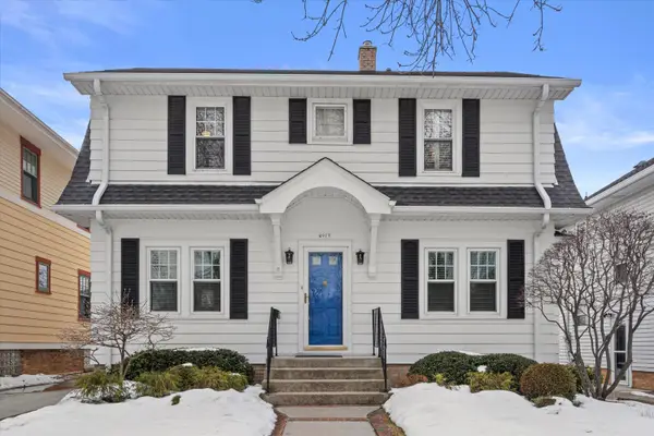 4917 N Bartlett Ave, Whitefish Bay, WI 53217