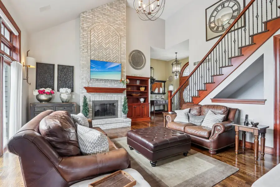 14165 Lindsay Dr, Brookfield, WI 53005 - #2