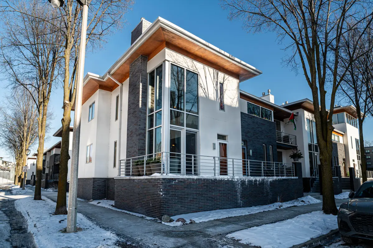 1924 N Booth St, Milwaukee, WI 53212 - #1