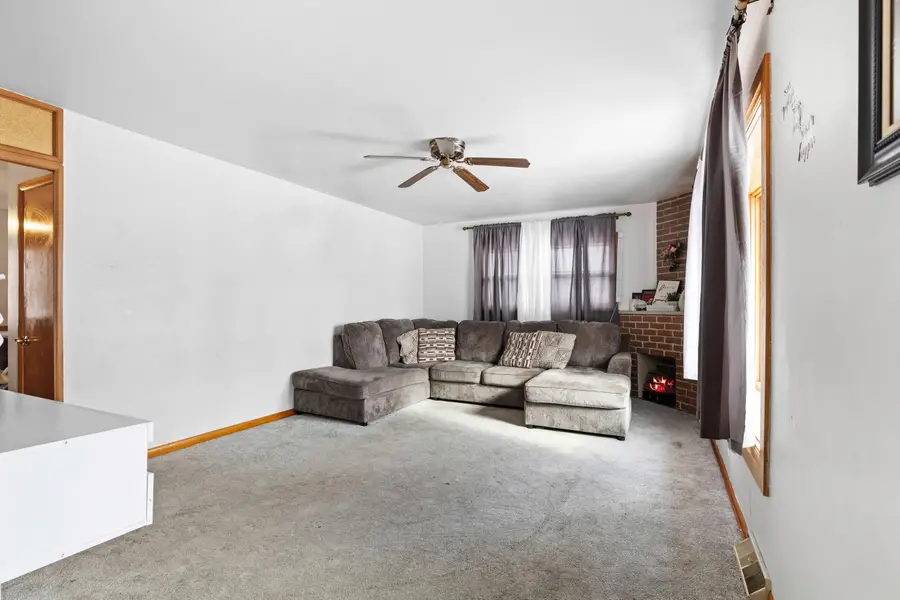 1608 W Whitaker Ave, Milwaukee, WI 53221 - Image #3