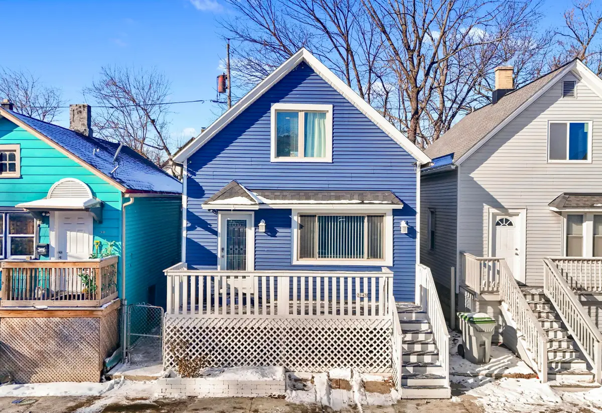 2045 S 15th Pl, Milwaukee, WI 53204 - Image #1