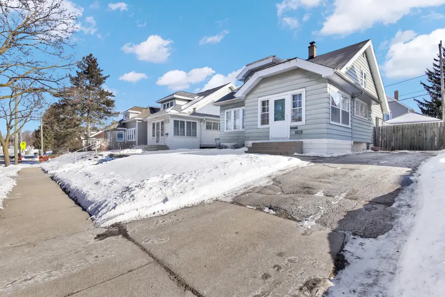 1828 N 55th St, Milwaukee, WI 53208 - Image #3