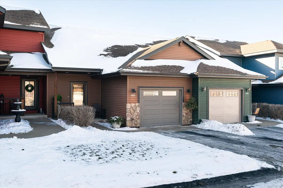 4933 County Road B, La Crosse, WI 54601 - #1