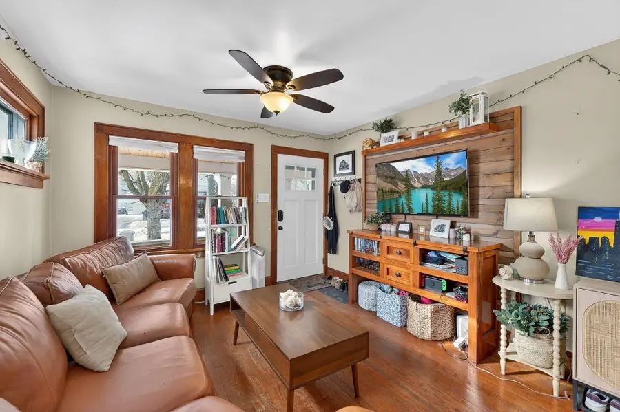 216 N 63rd St, Milwaukee, WI 53213 - Image #2