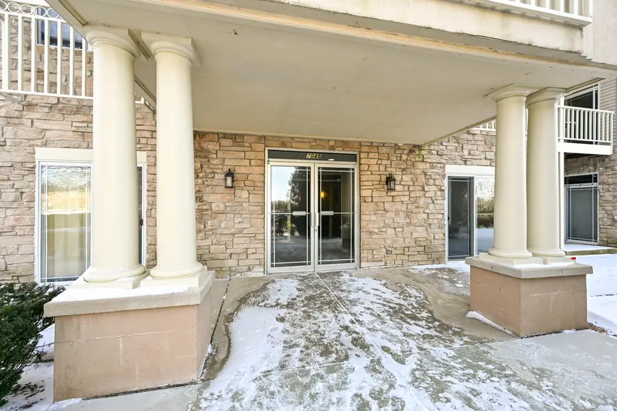 7045 S Riverwood Blvd, Franklin, WI 53132 - #3