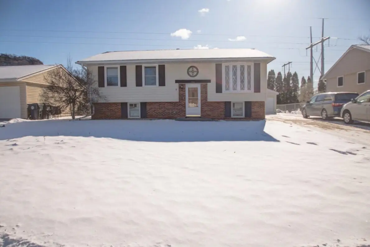 3414 Birch St, La Crosse, WI 54601 - Image #1