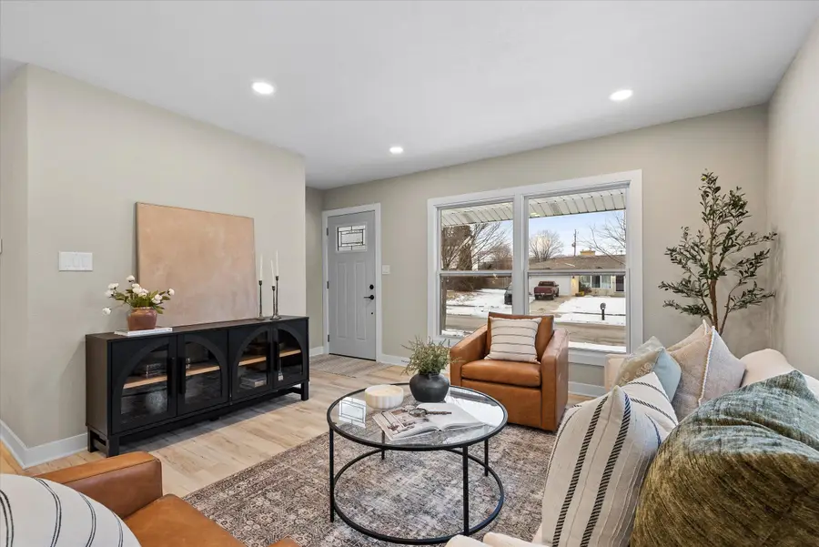 1543 Wilson Ave, Port Washington, WI 53074 - Image #3