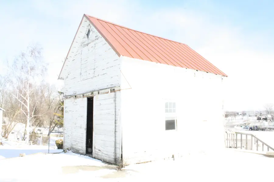 370 N Main St, Juneau, WI 53039 - #3