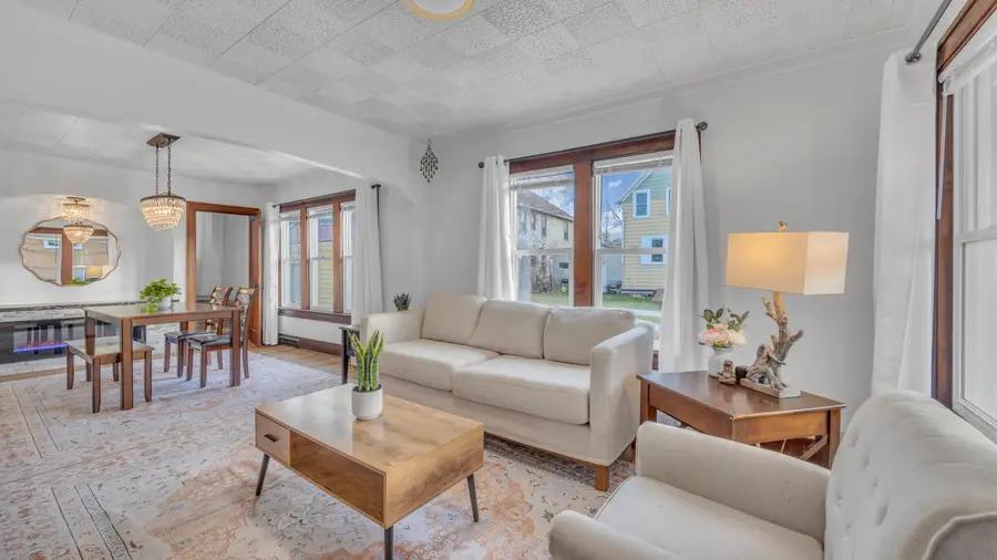 715 N 14th St, Sheboygan, WI 53081 - #2