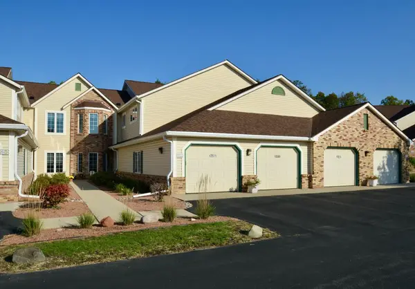 12569 W Beloit Rd, New Berlin, WI 53151