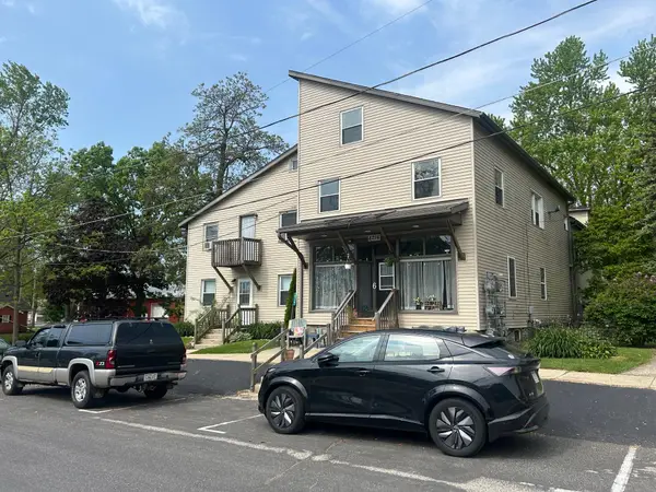 8216 199th Ave, Bristol, WI 53104