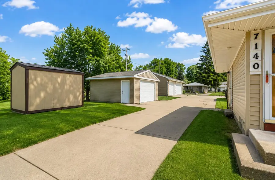 7140 N 48th St, Milwaukee, WI 53223 - #3