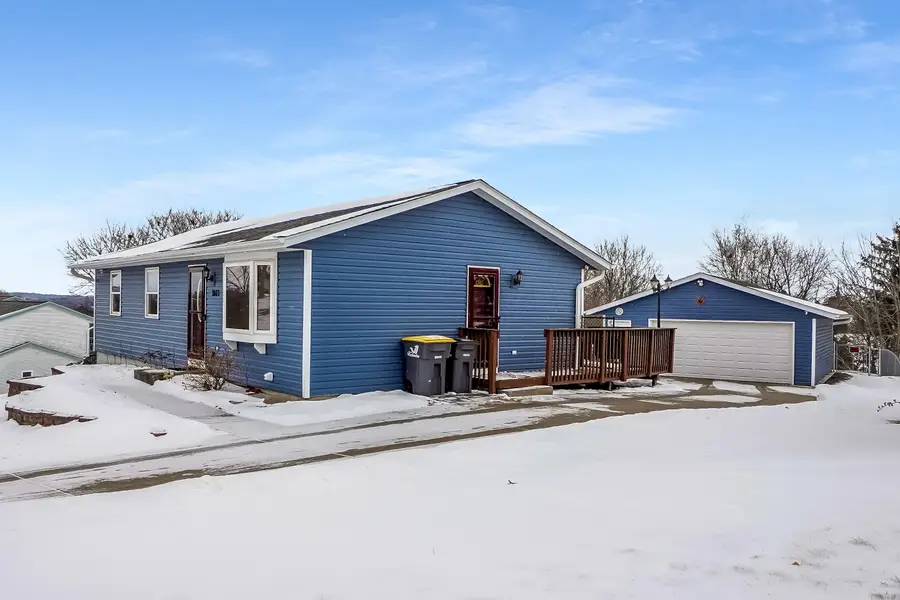 1807 Swartz Dr, Waukesha, WI 53188 - #2