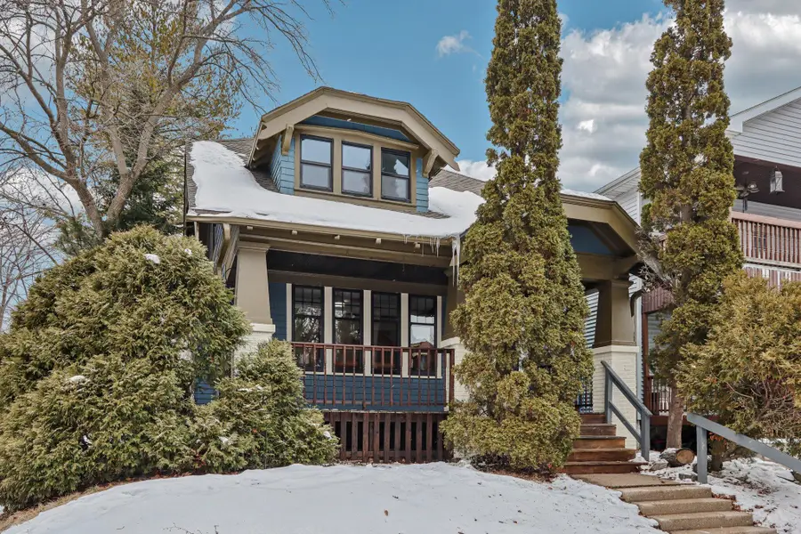 3421 N Fratney St, Milwaukee, WI 53212 - #2