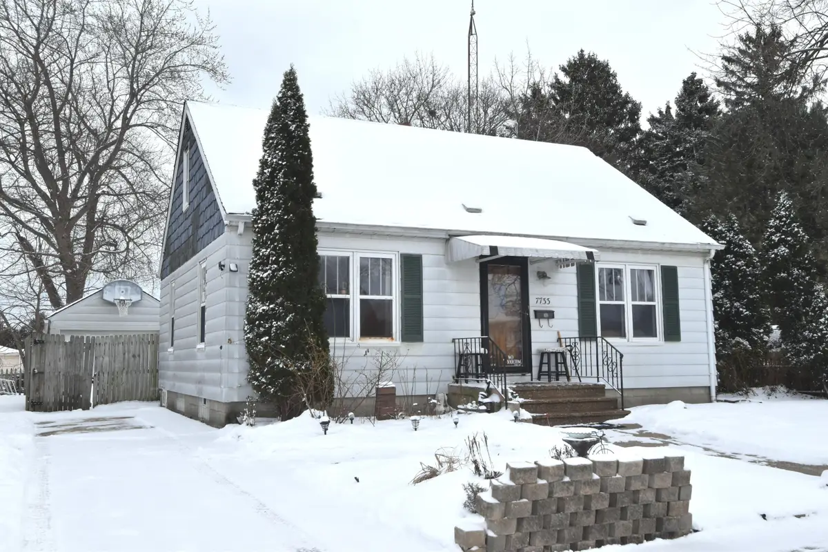 7733 34th Ave, Kenosha, WI 53142 - Image #1