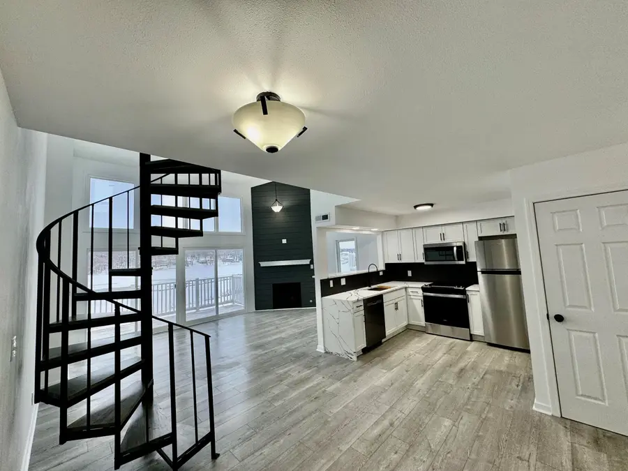 1416 S Delavan Club Dr, Delavan, WI 53115 - #2