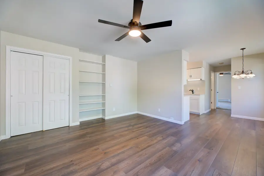 305 Maple Ave, Waukesha, WI 53186 - #3