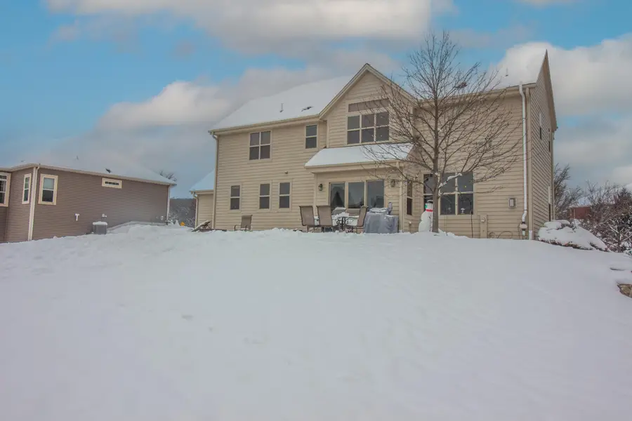 3529 Madison St, Waukesha, WI 53188 - #2