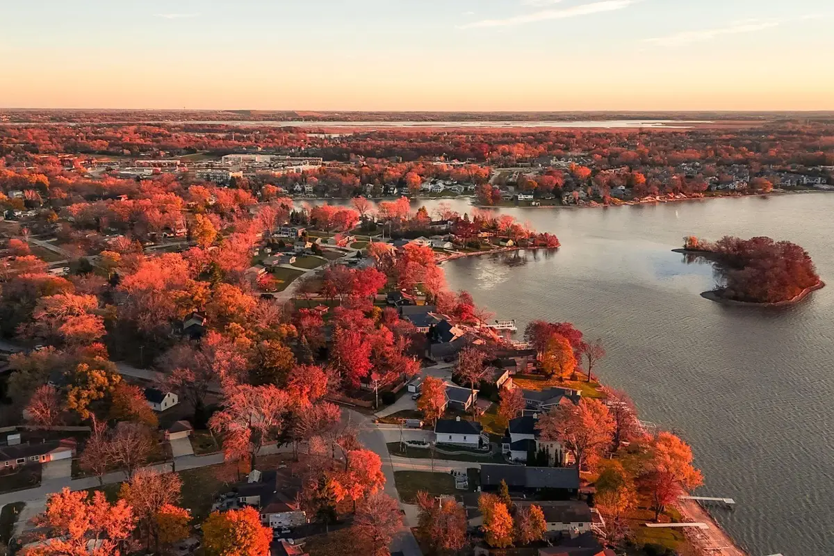 S69W17741 Wildwood Dr, Muskego, WI 53150 - #1