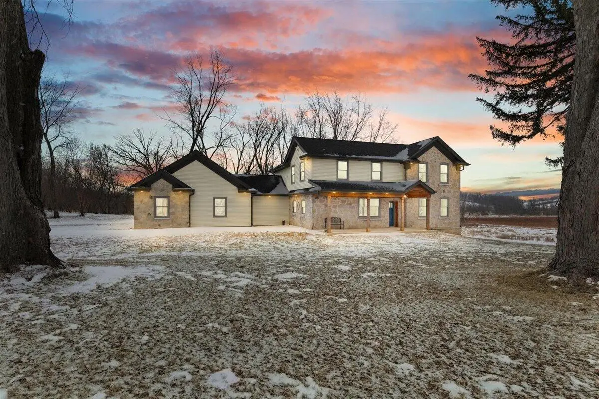 W3940 Campbell Dr, Ashford, WI 53010 - #1