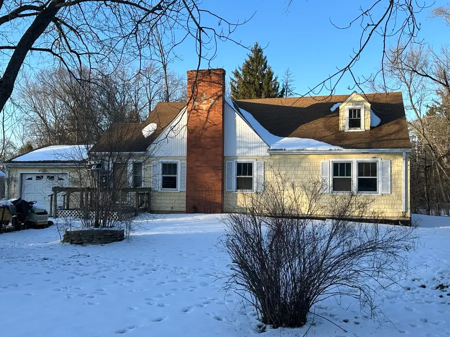 17624 W West View Ln, New Berlin, WI 53151 - #2