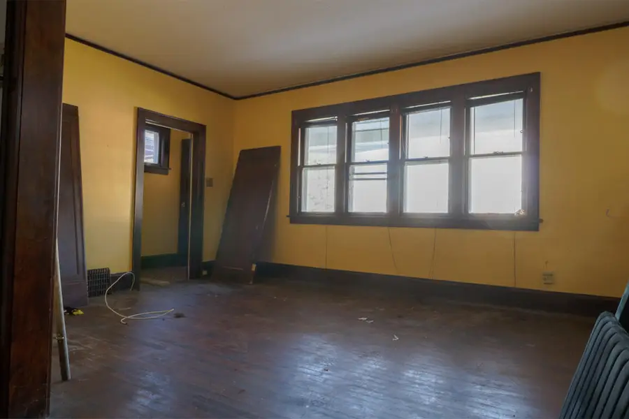 1271 N 43rd St, Milwaukee, WI 53208 - #2