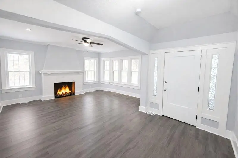 2707 W Highland Blvd, Milwaukee, WI 53208 - #1