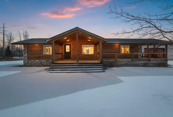 N1662 Bay De Noc Rd, Menominee, MI 49858