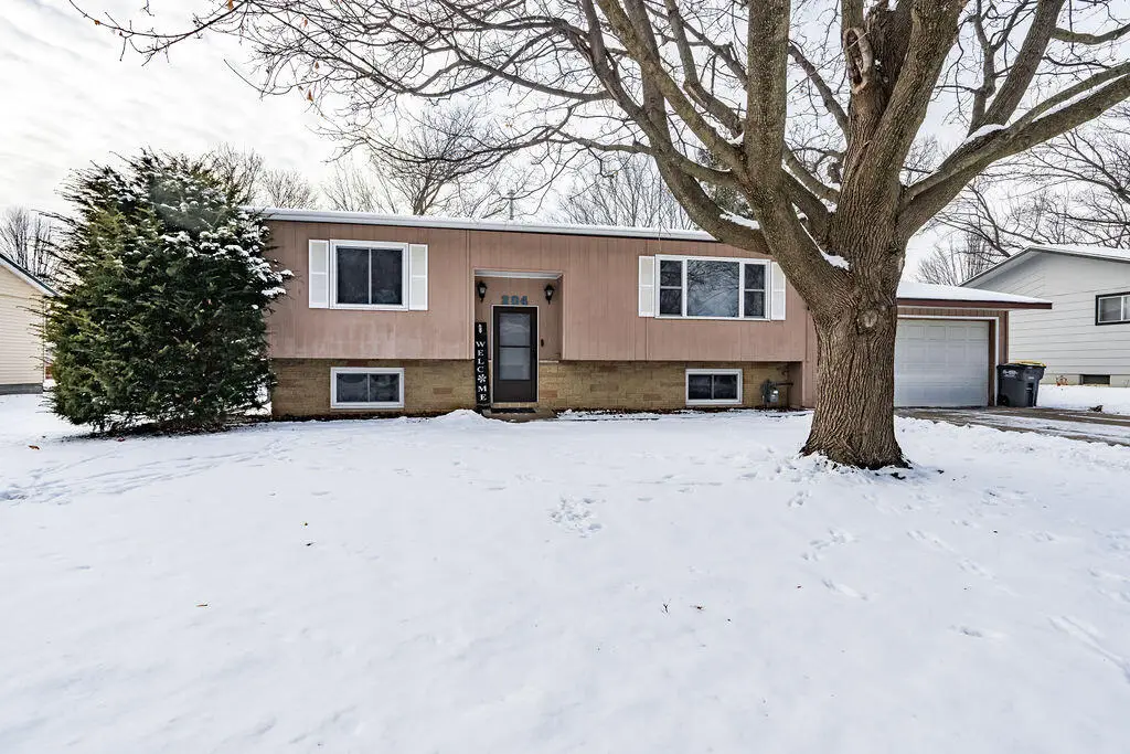 204 Irene Pl, Holmen, WI 54636 - #1