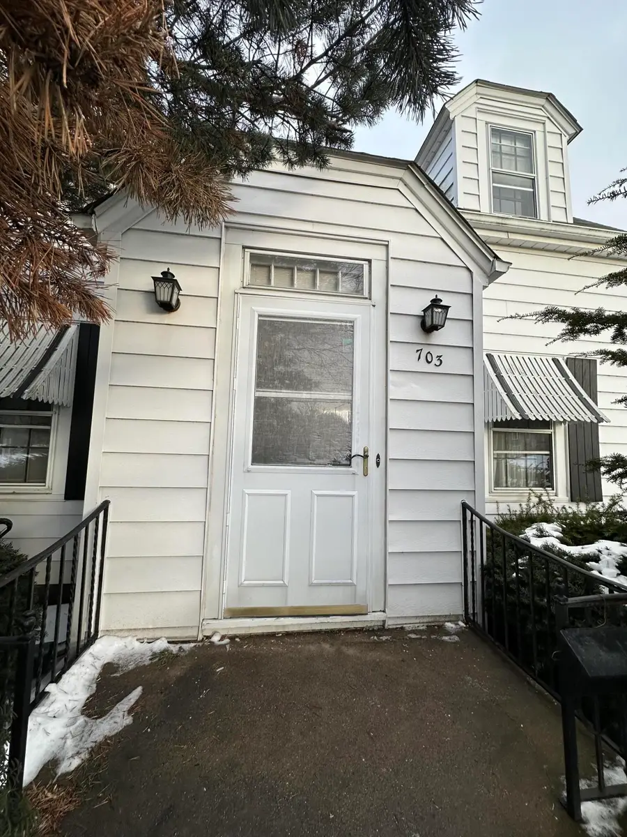 703 N West Ave, Waukesha, WI 53186 - #2