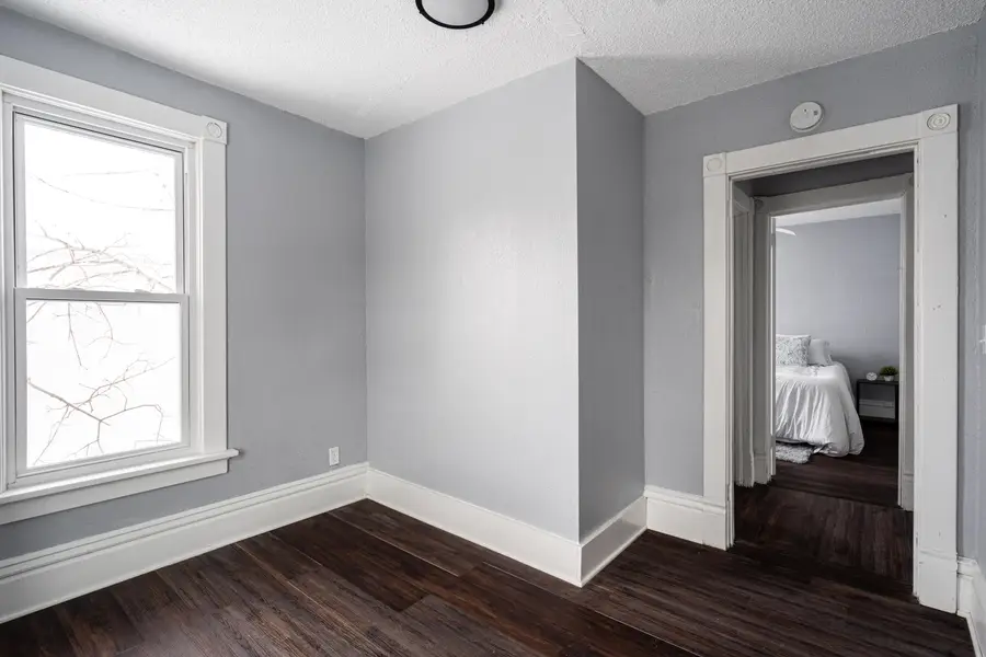 824 W Minnesota Ave, South Milwaukee, WI 53172 - #2