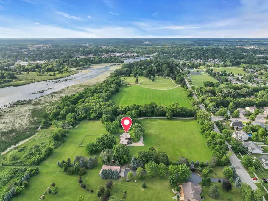 630 S Wisconsin St, Whitewater, WI 53190 - #3