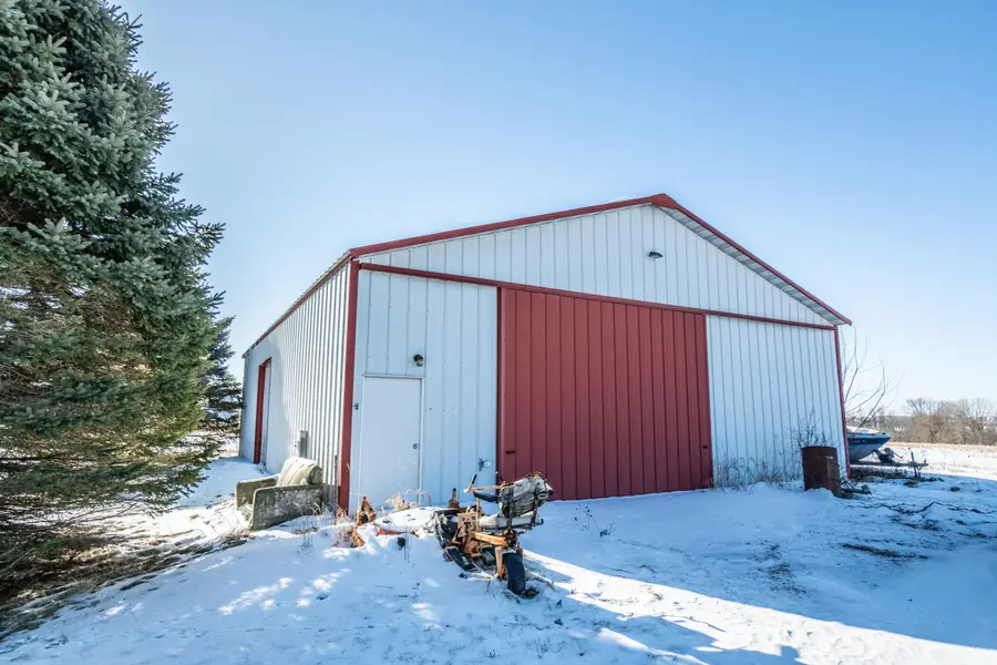 1885 W State St, Hartford, WI 53027 - #3