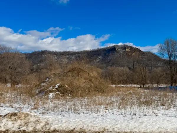 3017 Red Clover St, Holmen, WI 54636