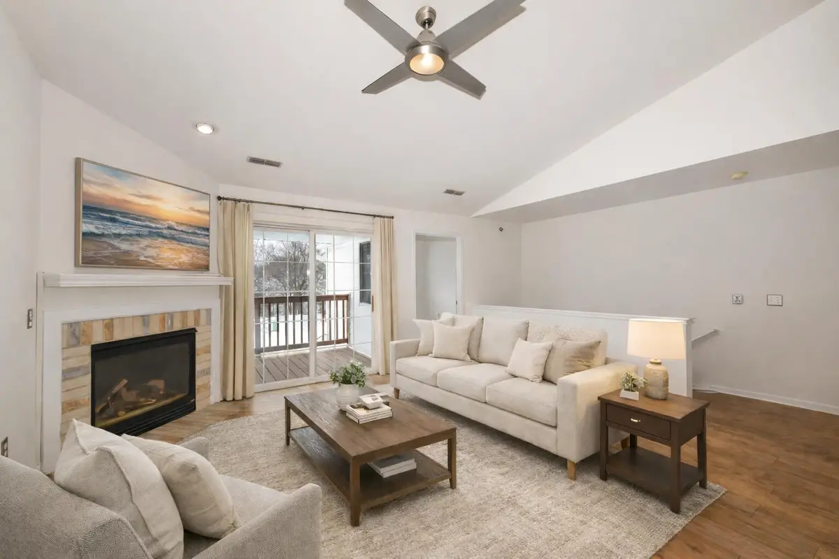 4740 S Forest Point Blvd, New Berlin, WI 53151 - #1