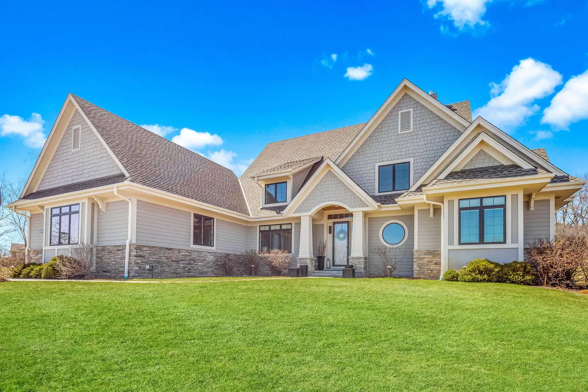13675 N Legacy Hills Dr, Mequon, WI 53097 - #1