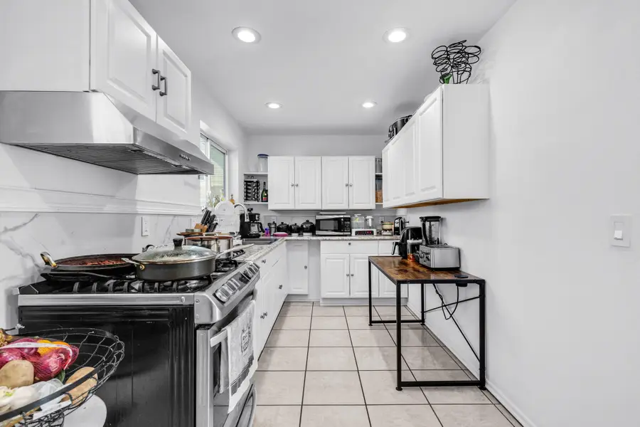 1963 S. 7th St, Milwaukee, WI 53207 - Image #2