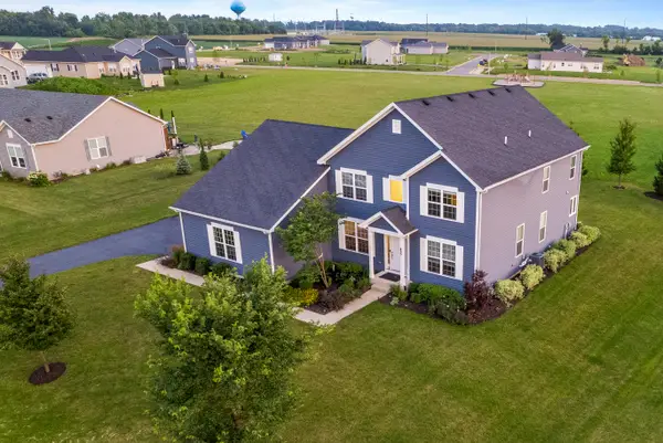 465 Chasefield Dr, Williams Bay, WI 53191