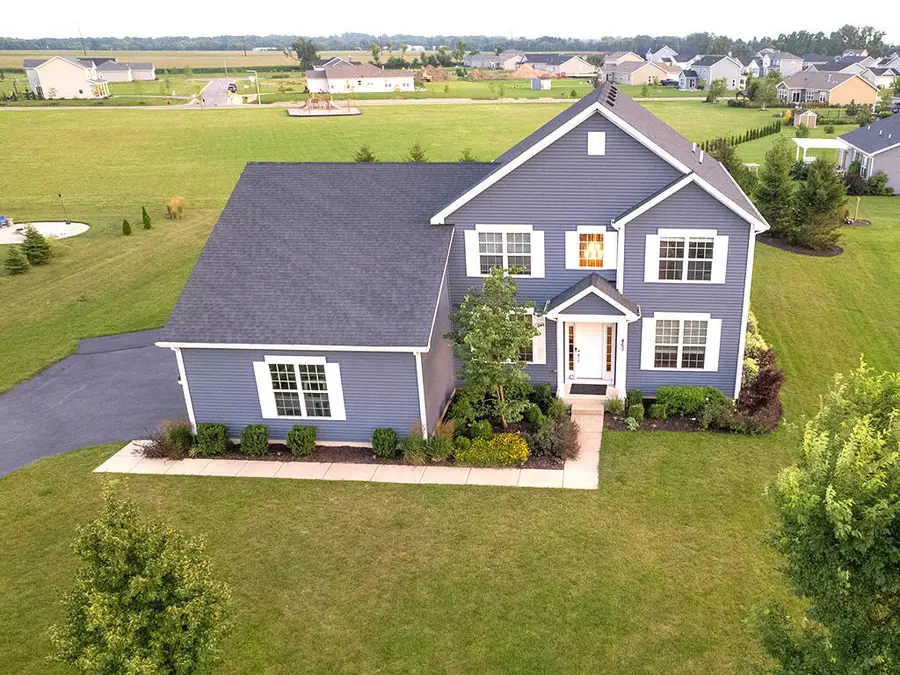 465 Chasefield Dr, Williams Bay, WI 53191 - #2