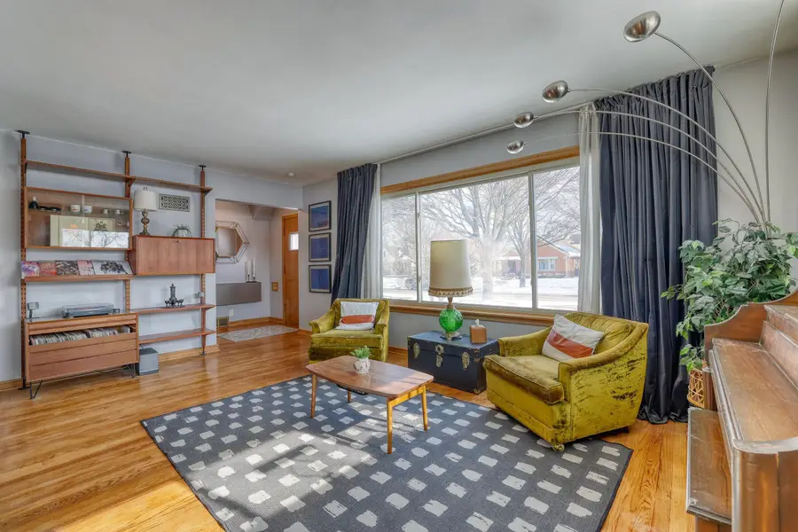 3001 N 87th St, Milwaukee, WI 53222 - #3