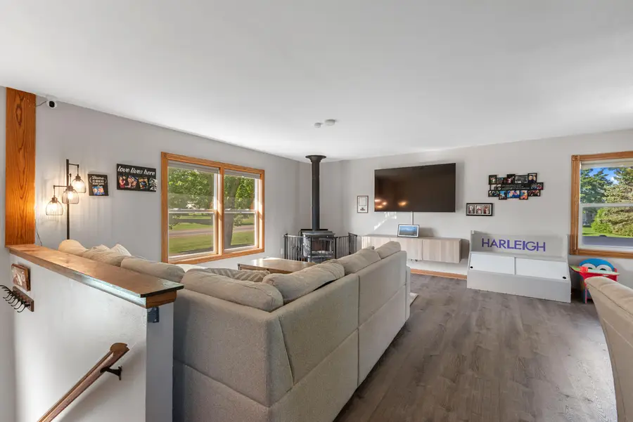 W165N10401 Wagon Trl, Germantown, WI 53022 - #3